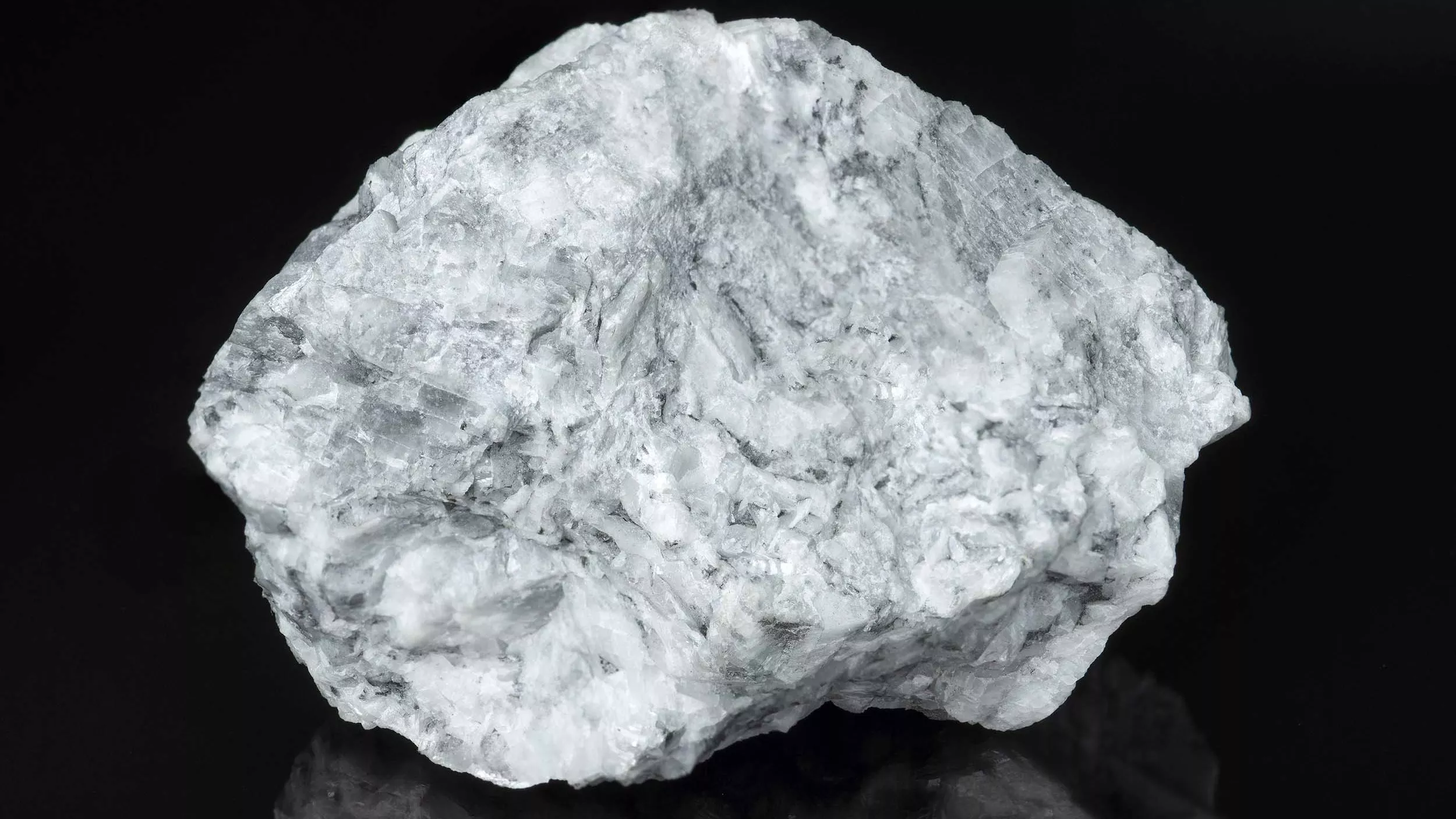 Magnesiummangel bei der Ernährung kann Folgen haben. Selten beachtet: Zu den Folgen kann auch ein Mangel an aktivem Vitamin D im Körper gehören - © aleks-p