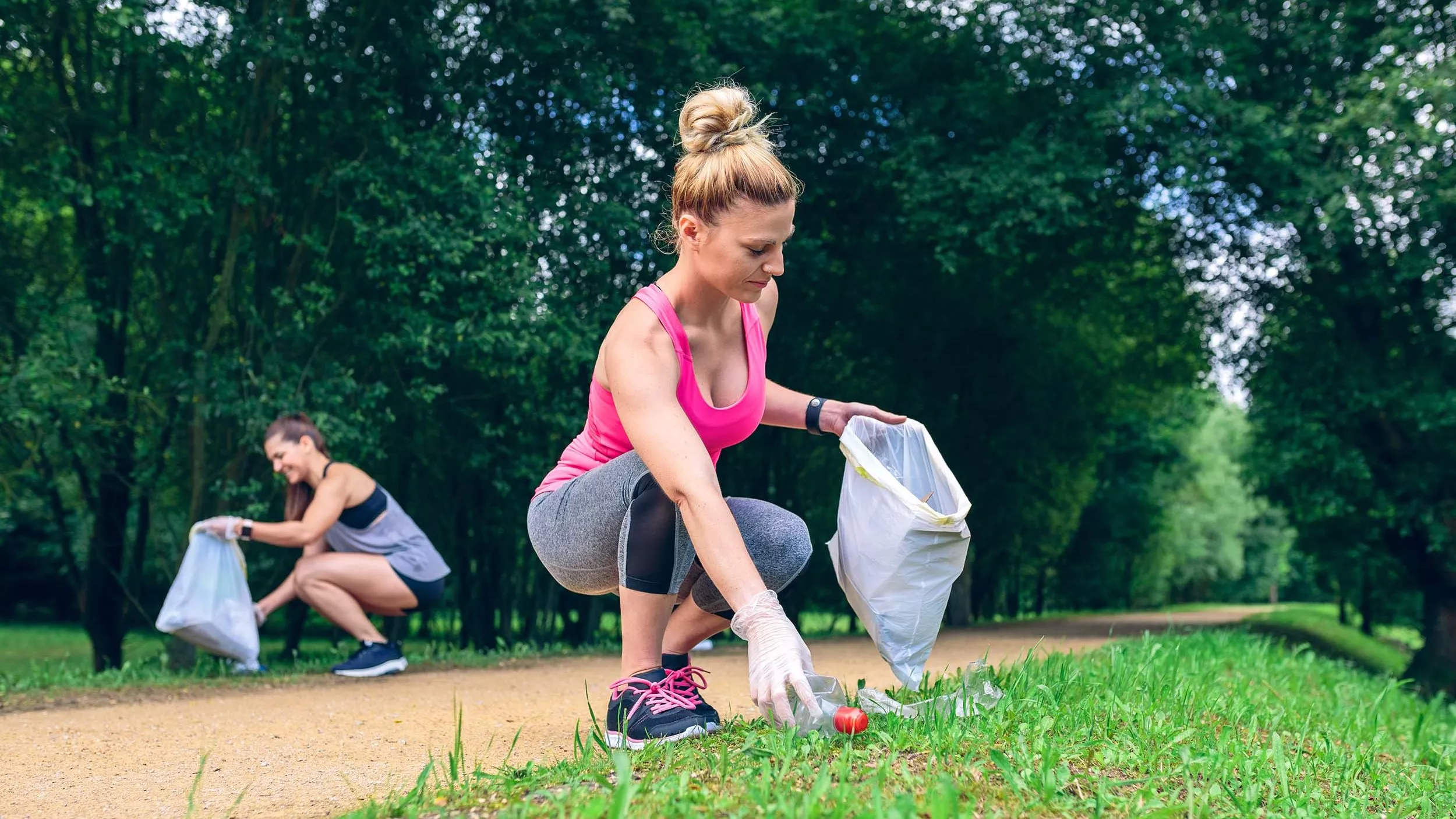 Plogging-Boom:  Neue Trendsportart verbindet Joggen und Müll sammeln
