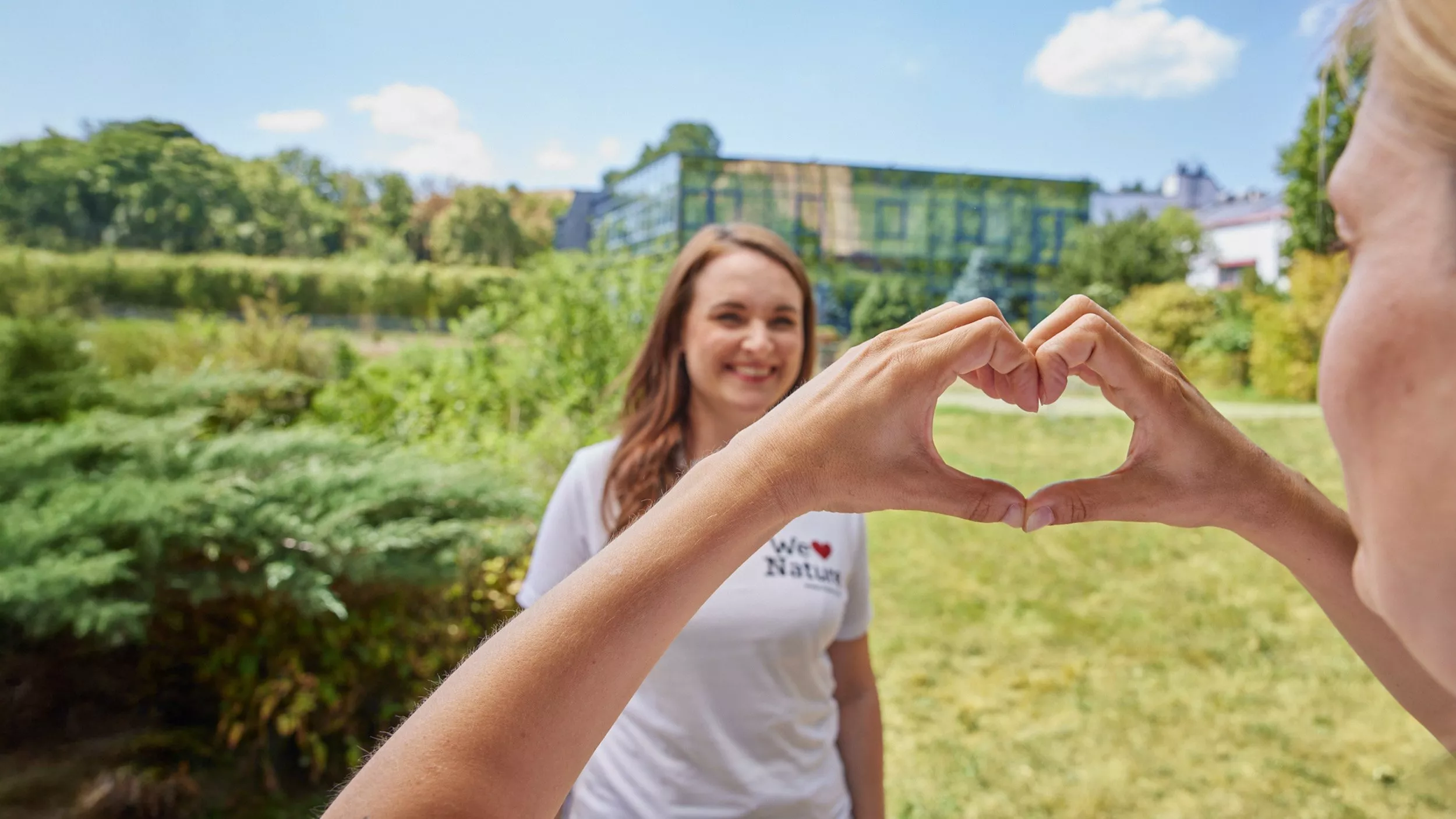 Hevert veröffentlicht 14. Bericht zur Unternehmensverantwortung - &copy Hevert